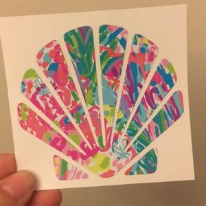 Lilly Sea Shell Vinyl Decal